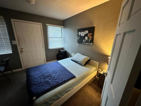 Private Room With Private Entrance